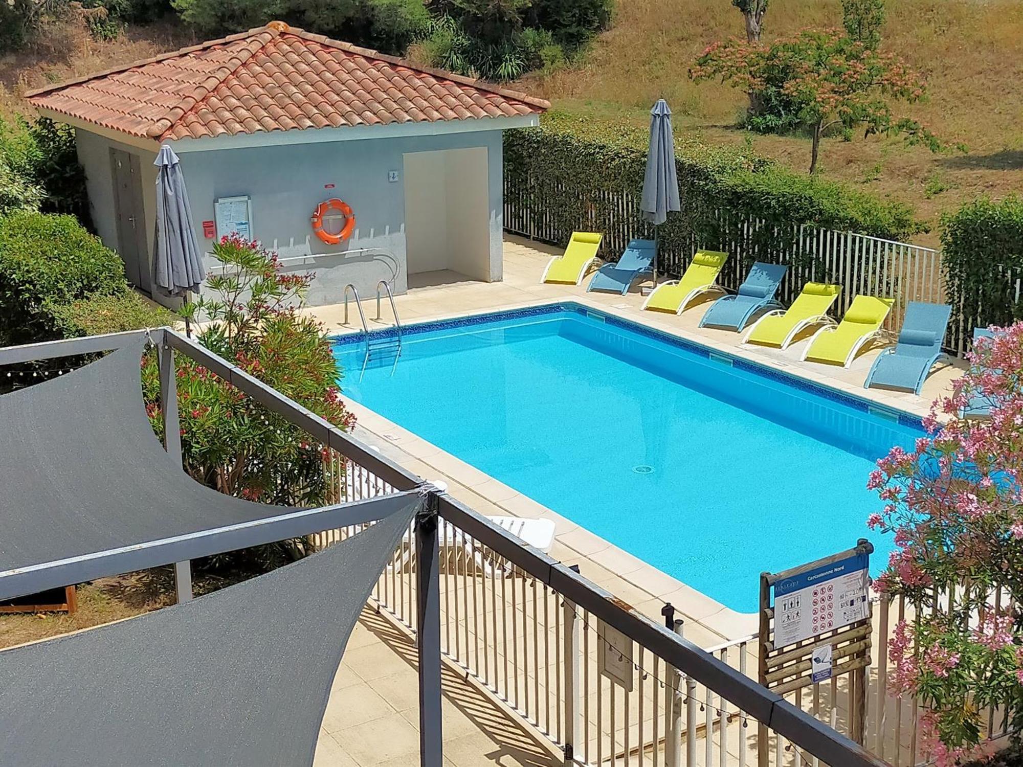 Comfort Hotel 3*