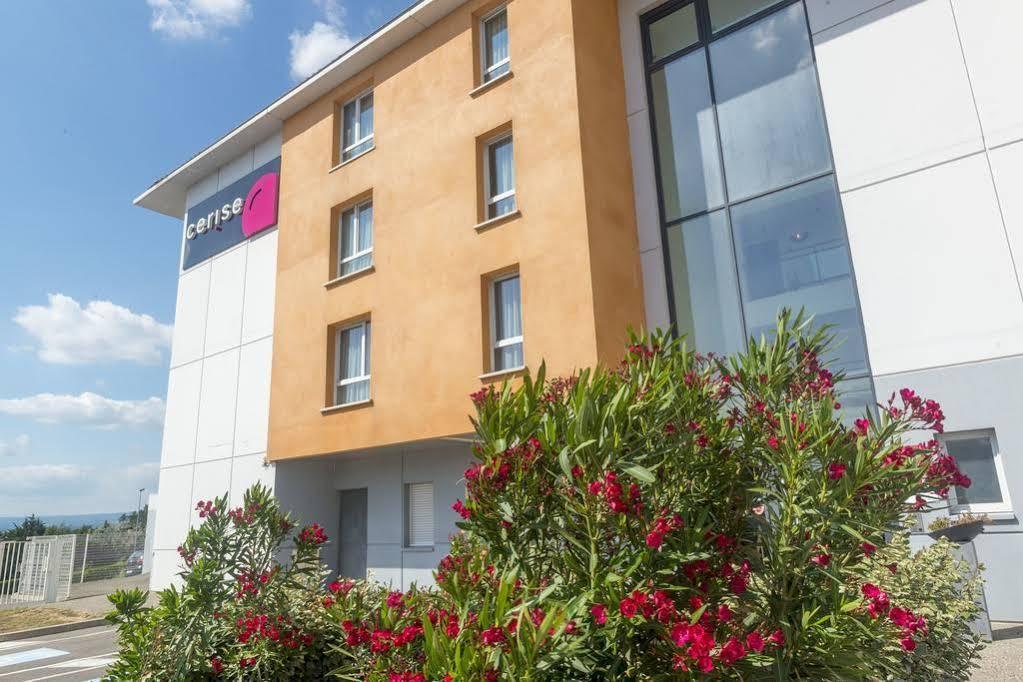 Zenitude Hôtel-résidences 3*